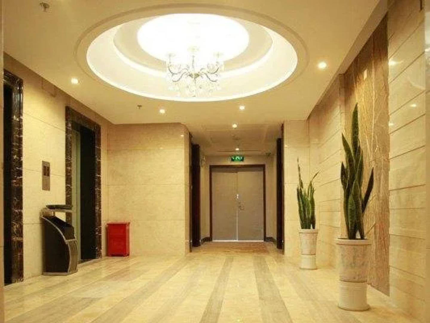 Times Hotel - Lichuan