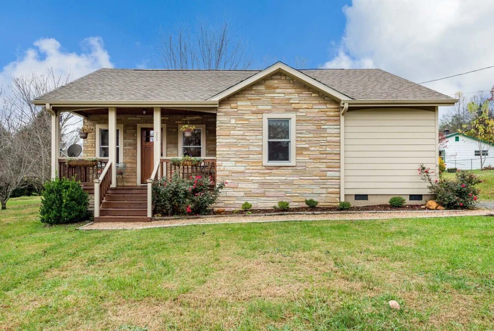 205 Kerlee Heights Home