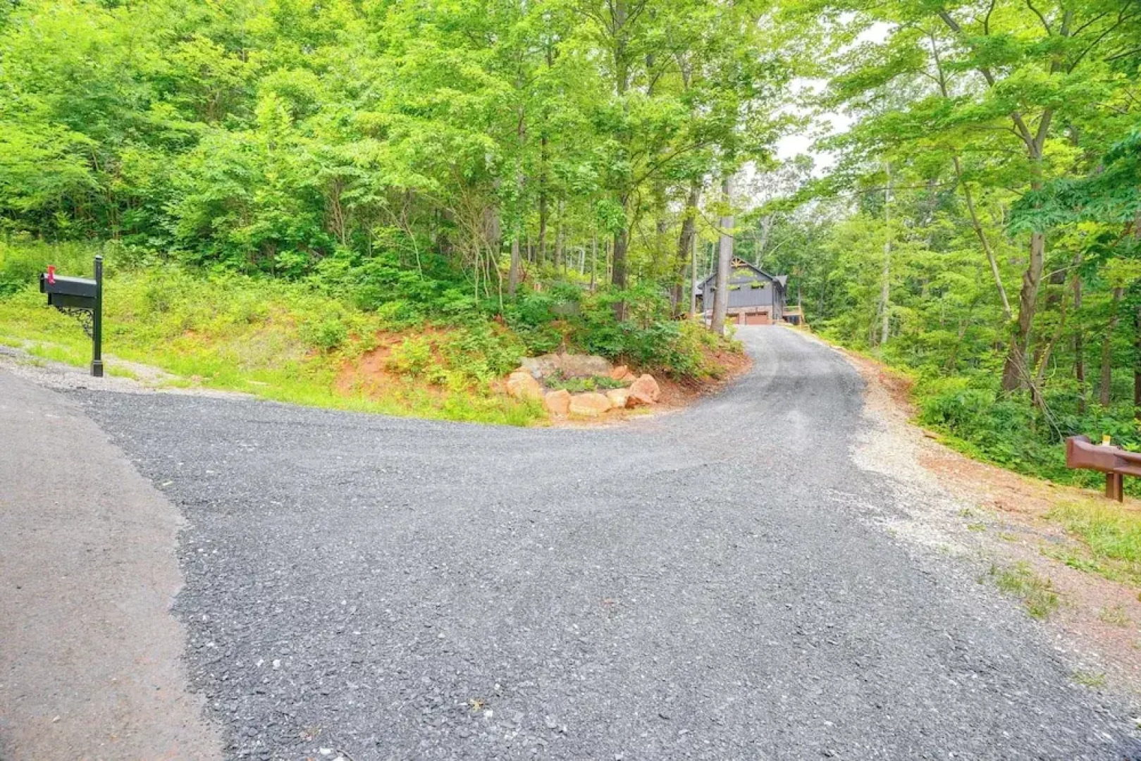 Modern Nellysford Getaway w/ View: Deck & Fire Pit