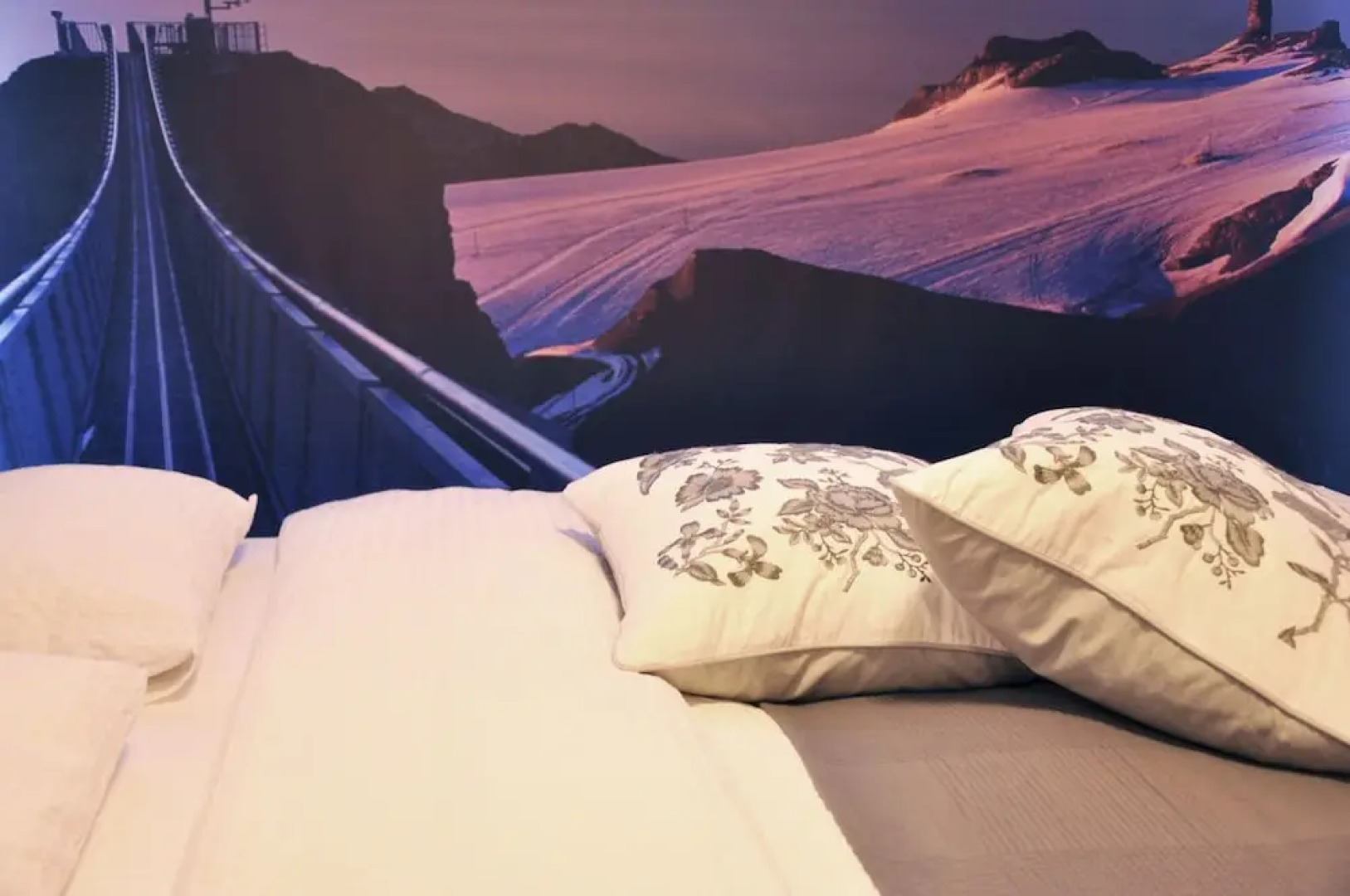 Chalet Edelweiss Stunning Glacier View