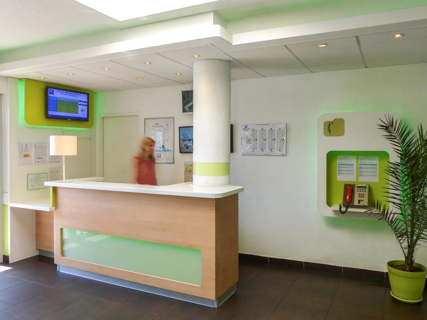 ibis budget Marseille la Valentine