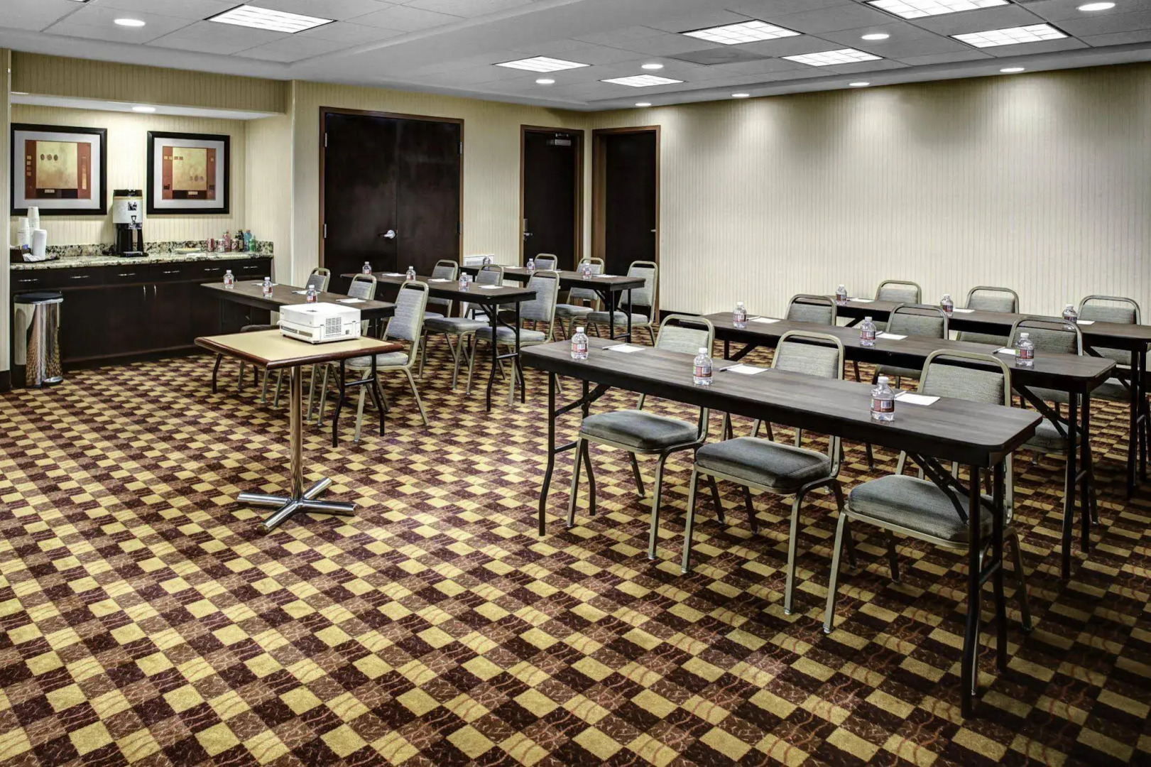 Hampton Inn & Suites Bakersfield/Hwy 58, CA