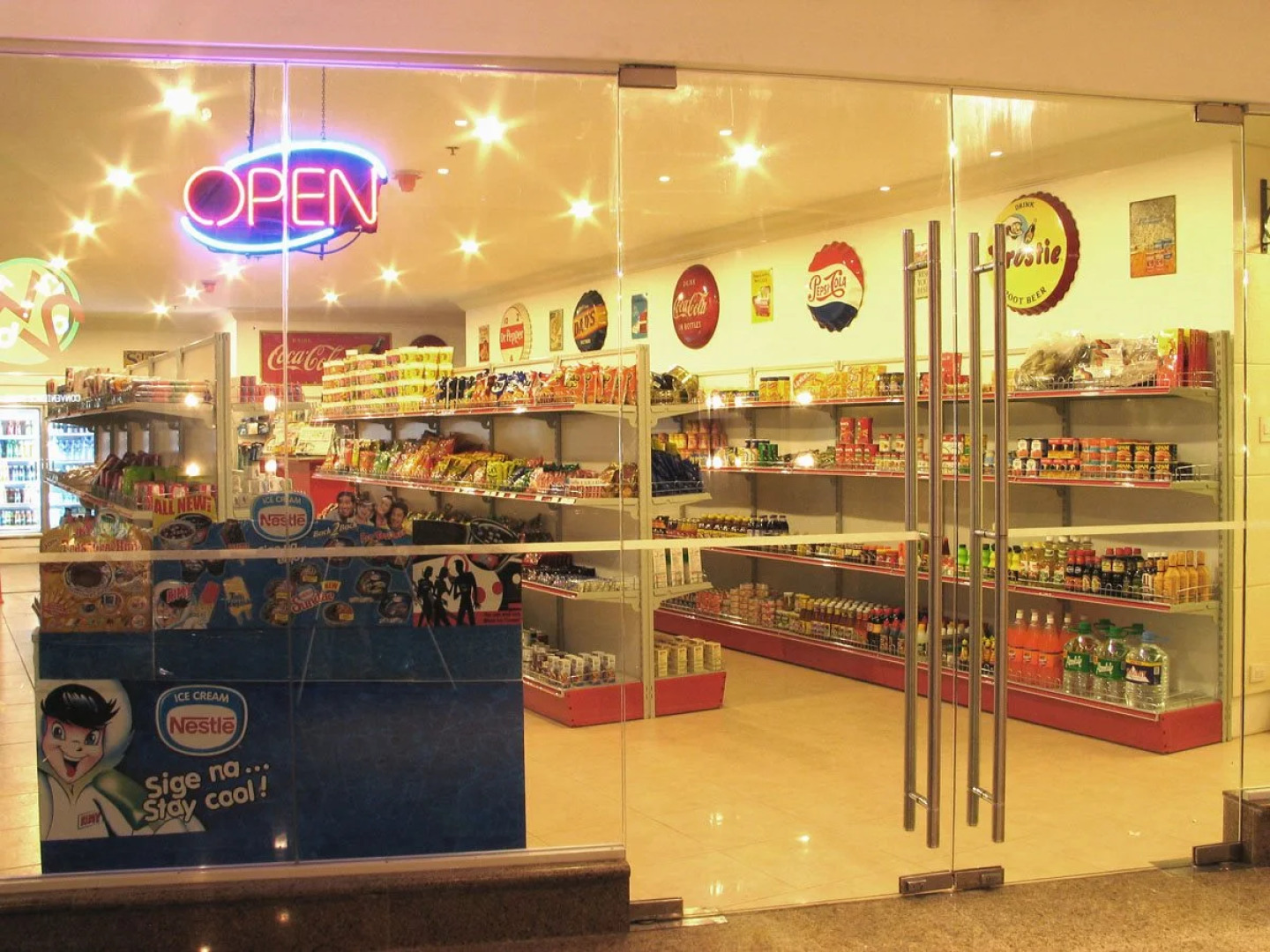 Crown Regency Suites & Residences - Mactan