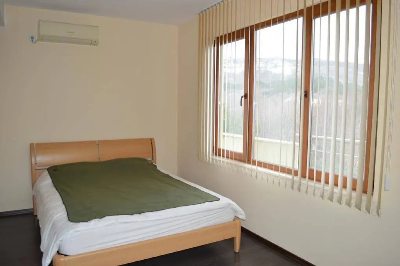 White Lagoon Beach Apartments