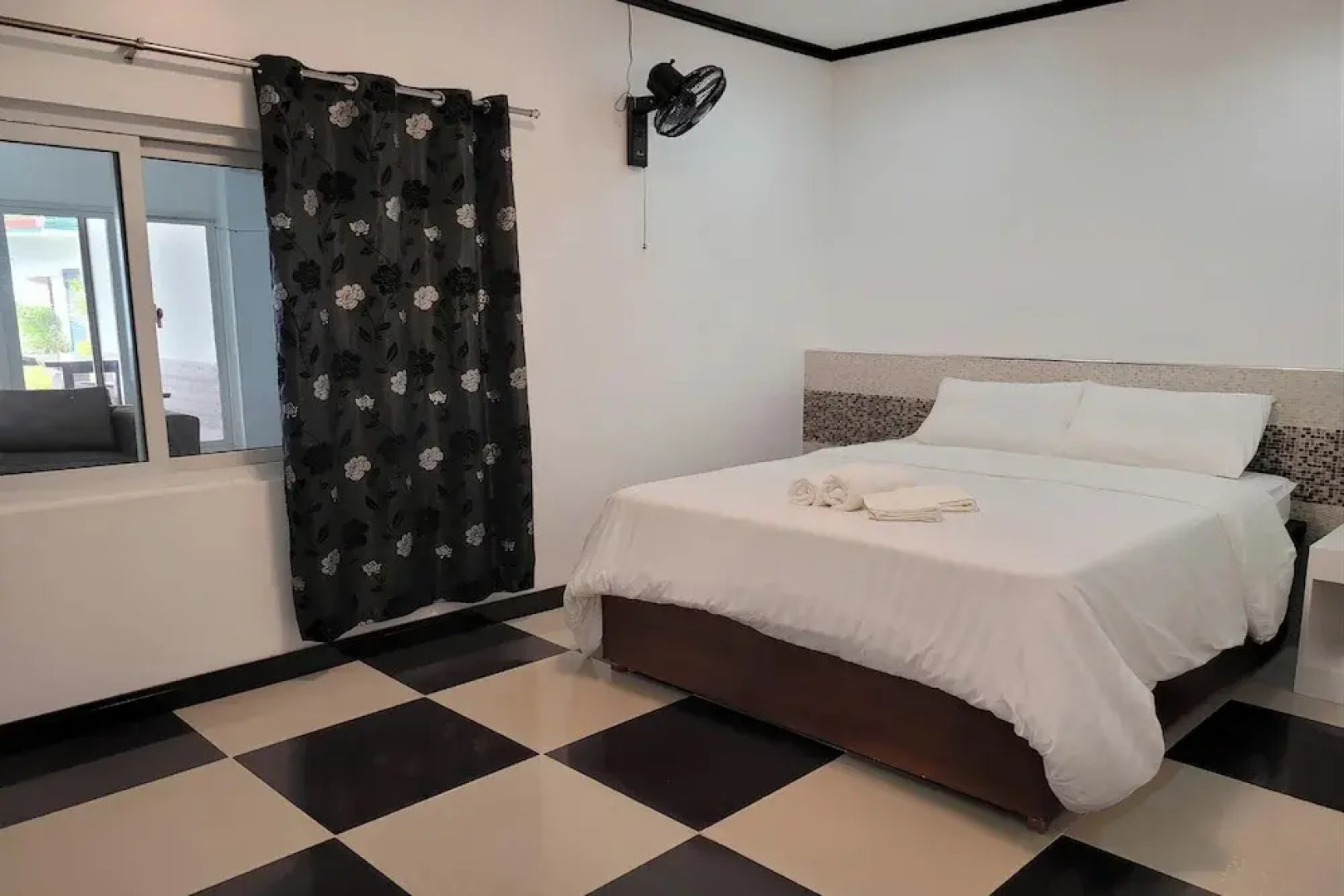 Jewelry Resort and Villas Tagaytay