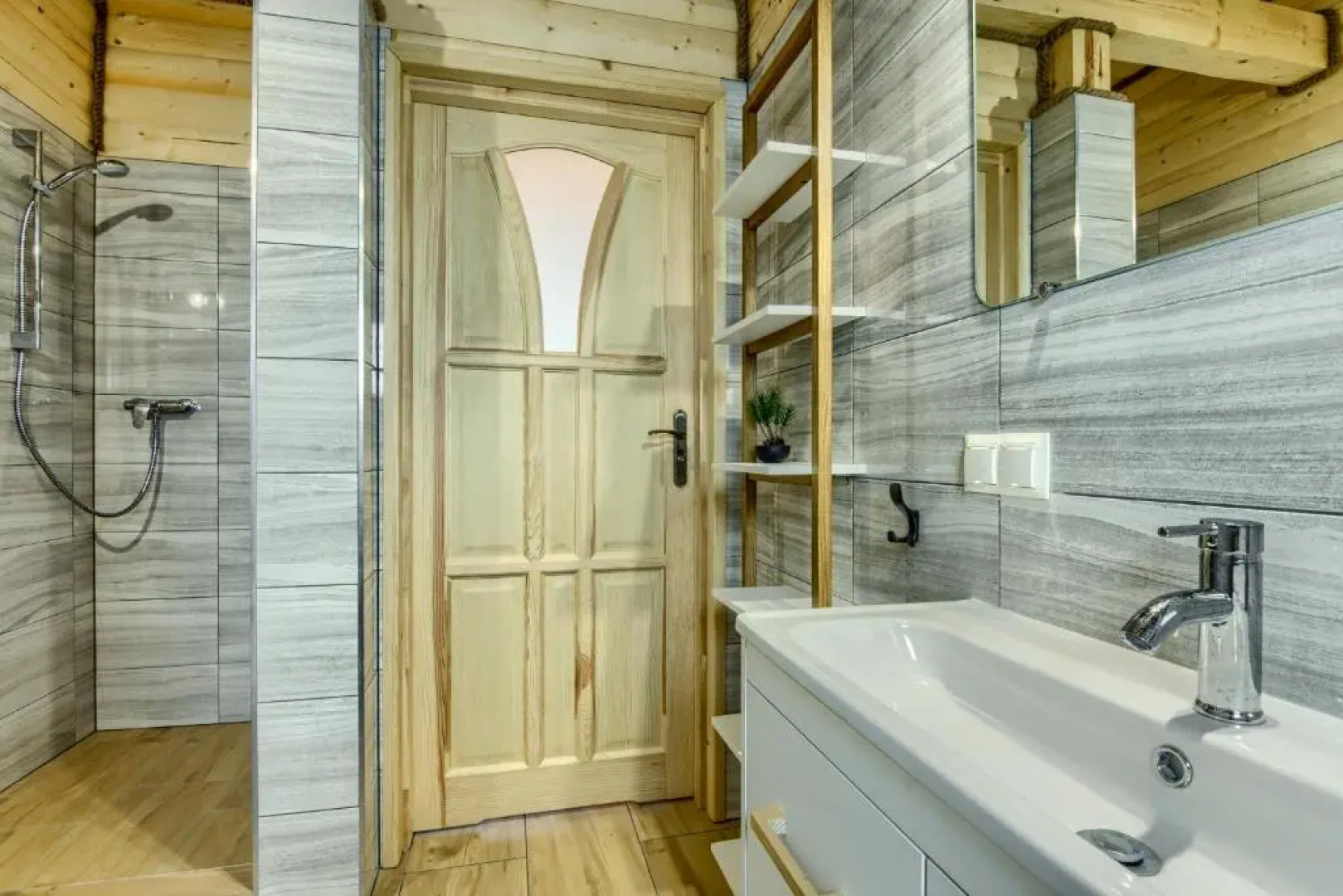 Sielski Spokój Dom z bali Apartamenty całoroczne