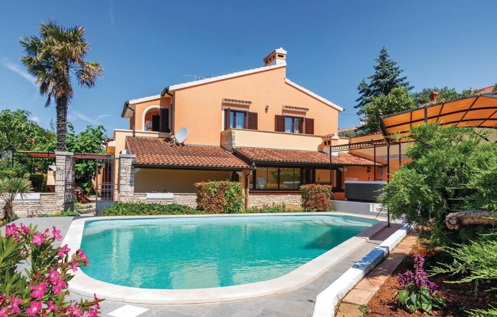 Awesome Home in Pula with WiFi, Hot Tub & Sauna