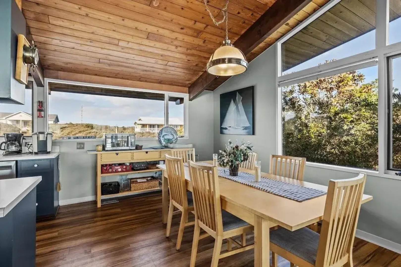 Heckman House 5 Bedroom Home by Redawning