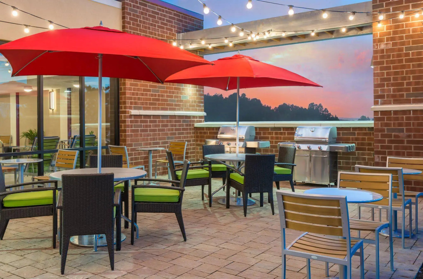 Home2 Suites by Hilton Buffalo Airport / Galleria Mall