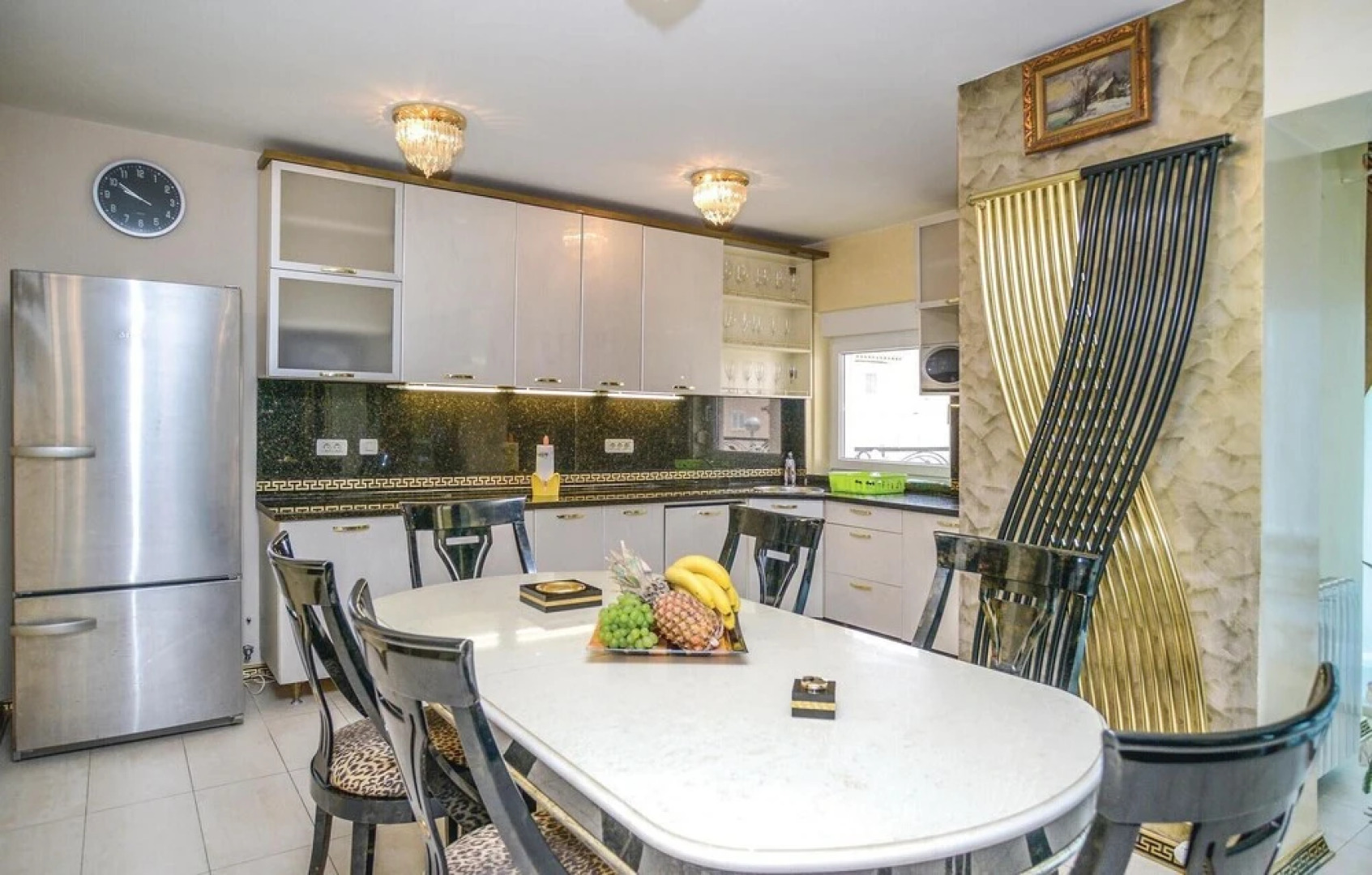 Stunning Home in Makarska with Hot Tub, Sauna & 9 Bedrooms