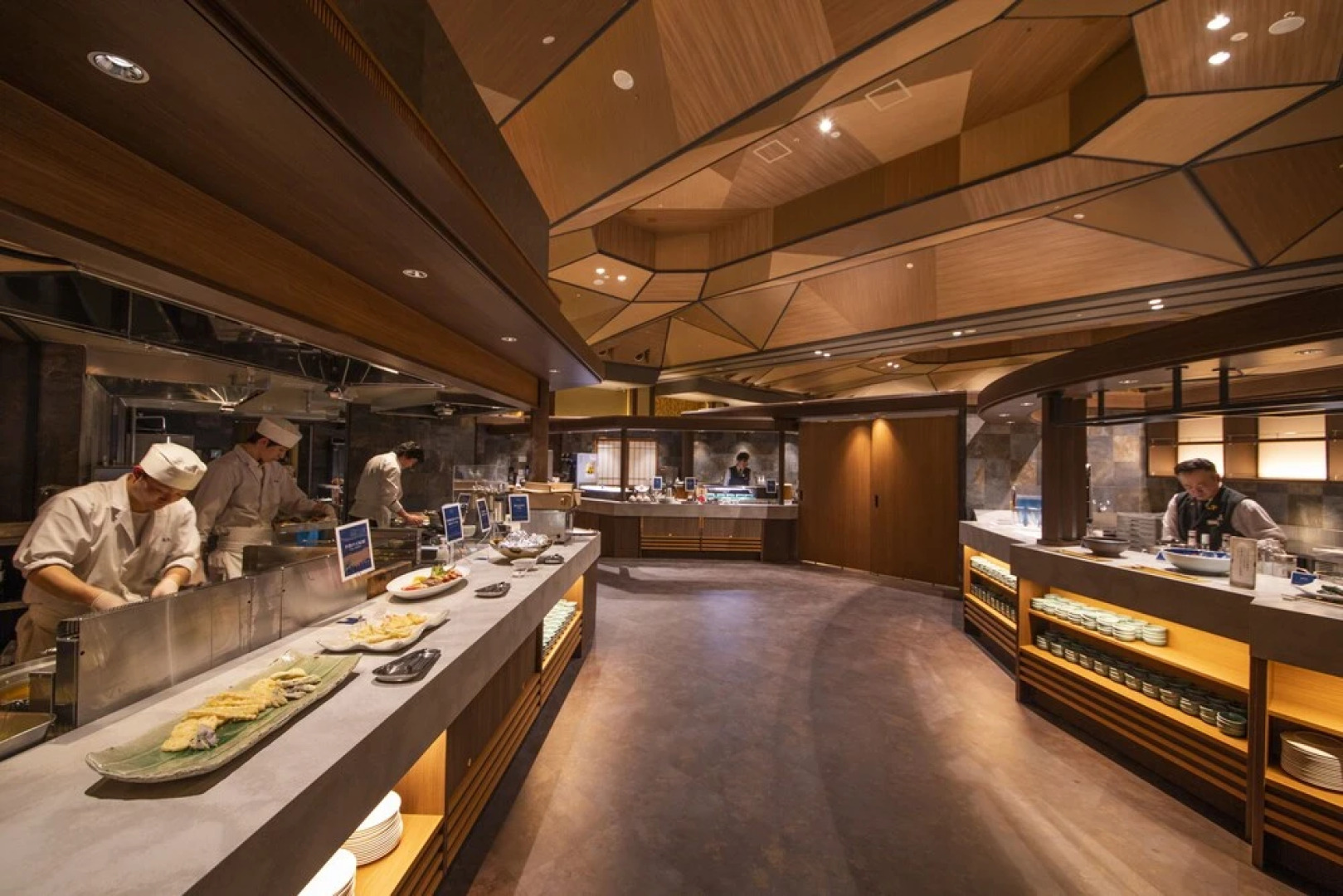 1000 Years of Tradition - Akiu Onsen Sakan