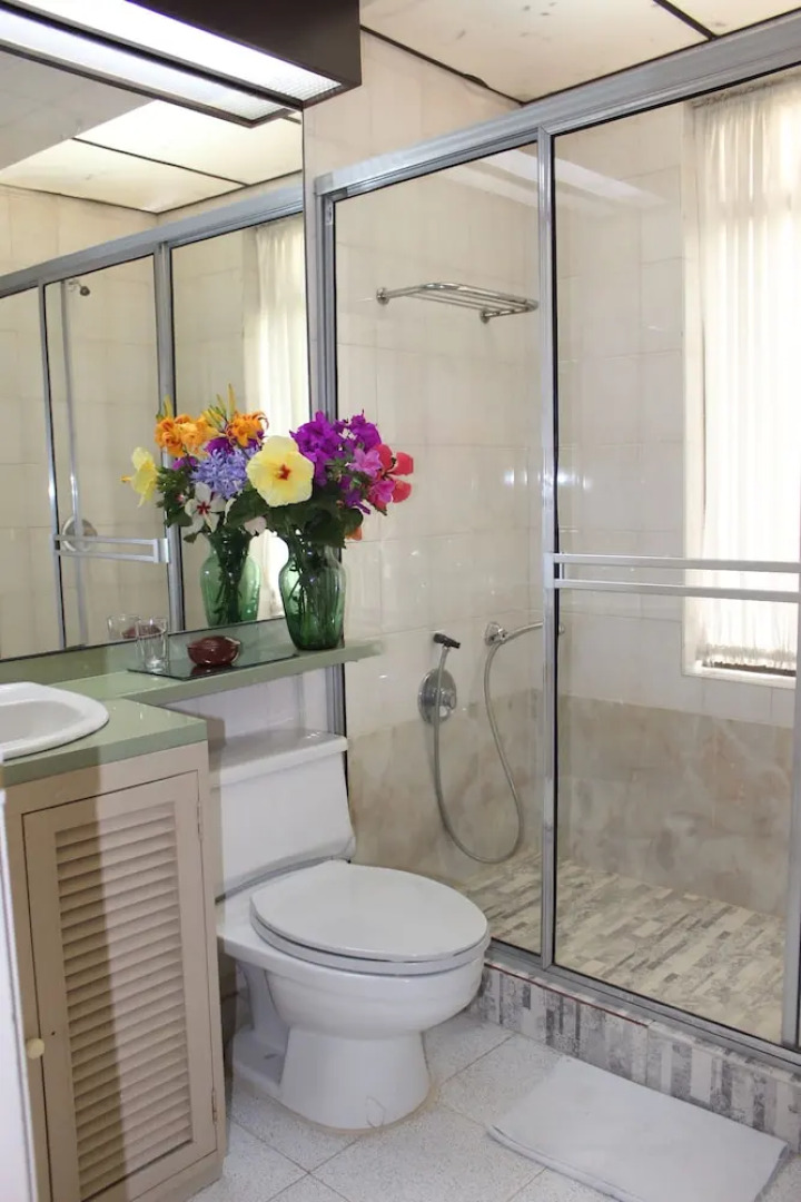 Hotel California Pacho