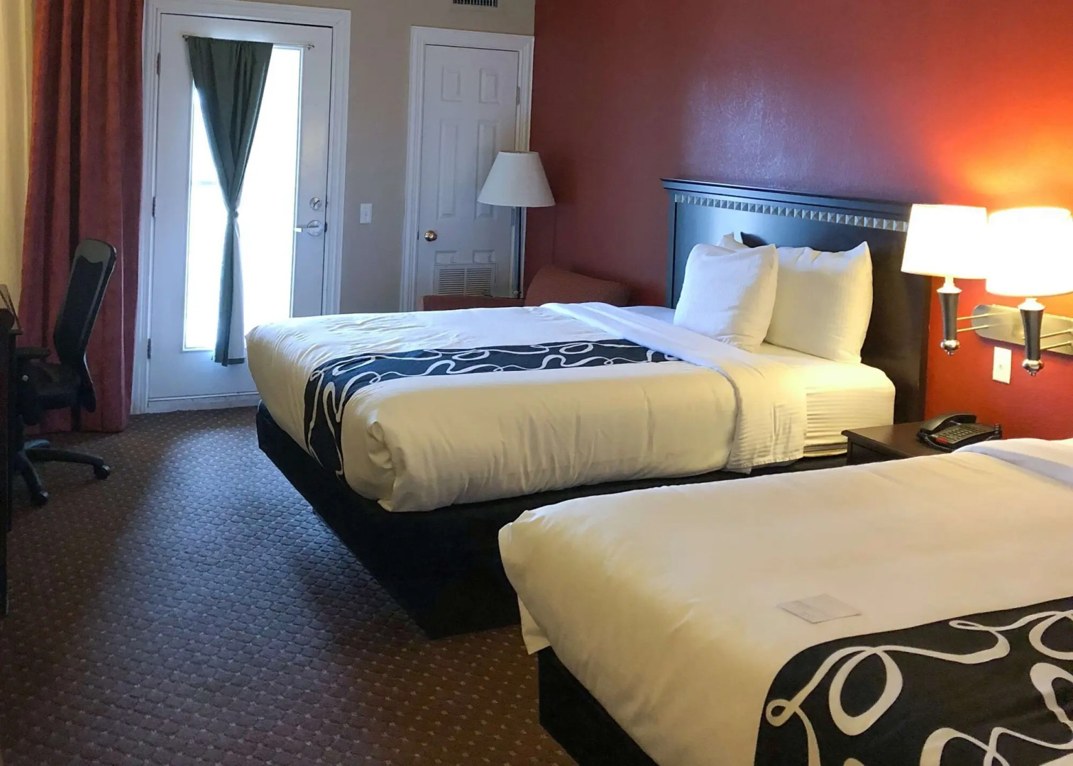 Americas Best Value Inn & Suites Gun Barrel City