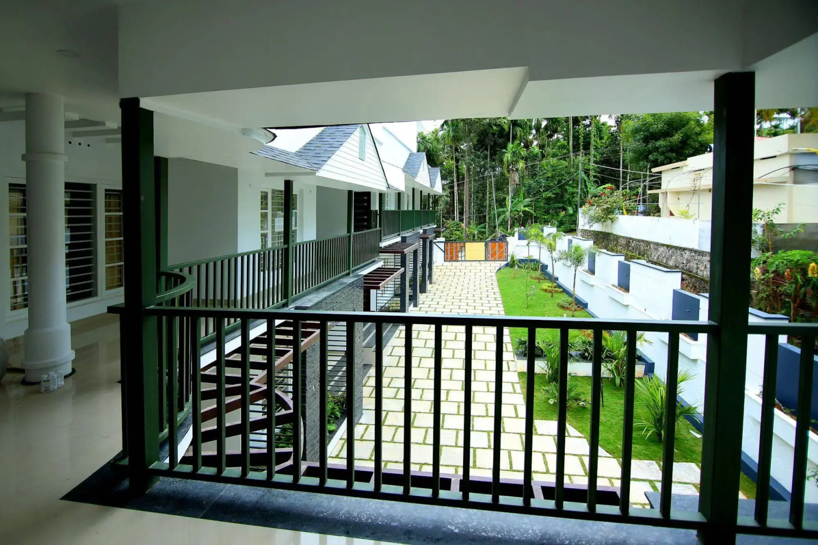 Le Villagio Resort & Domes