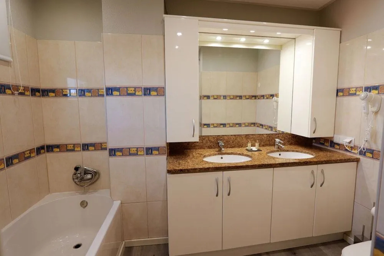 Golden Beach Guest House