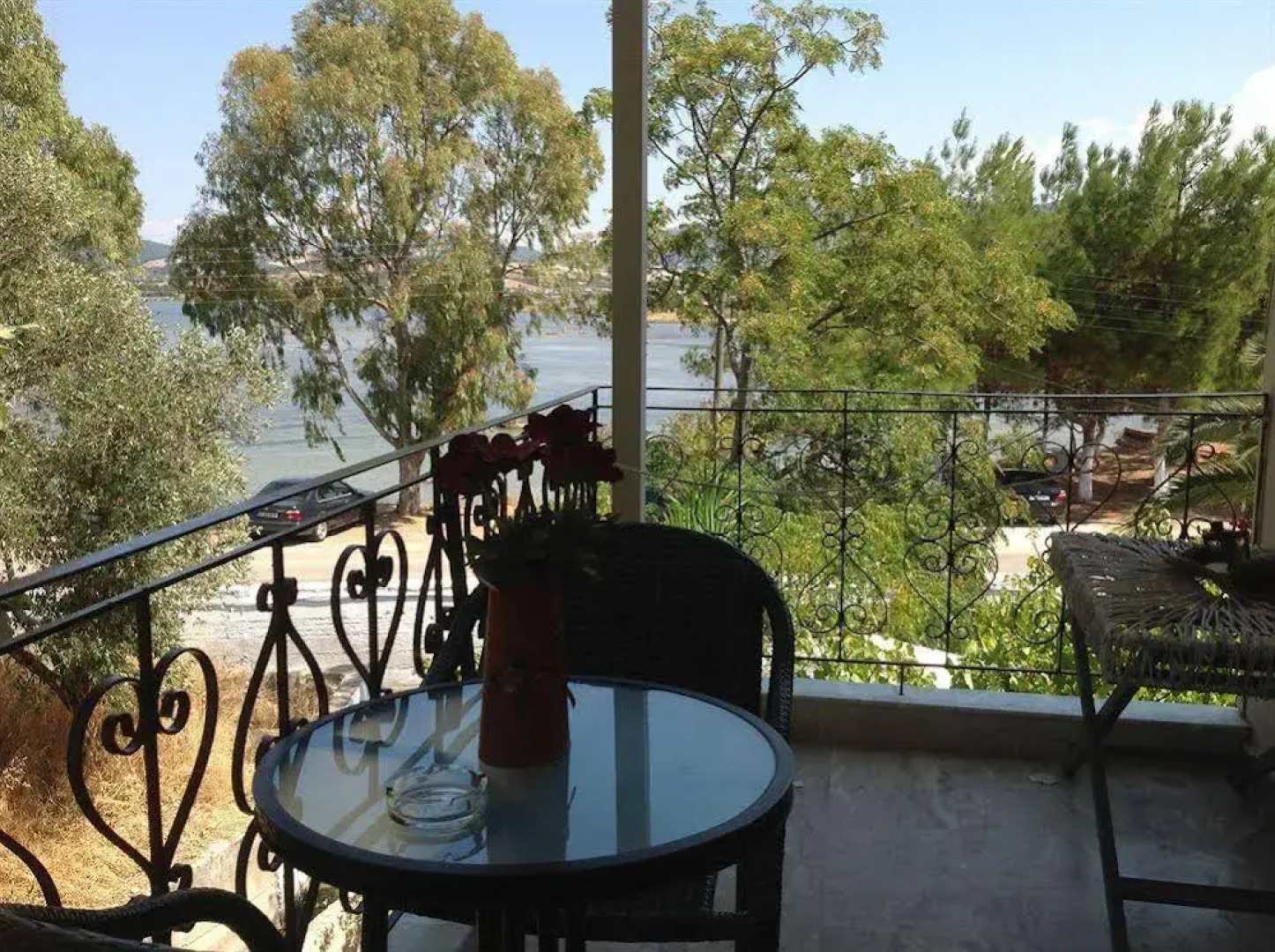 Villa Olga Apartments & Studios