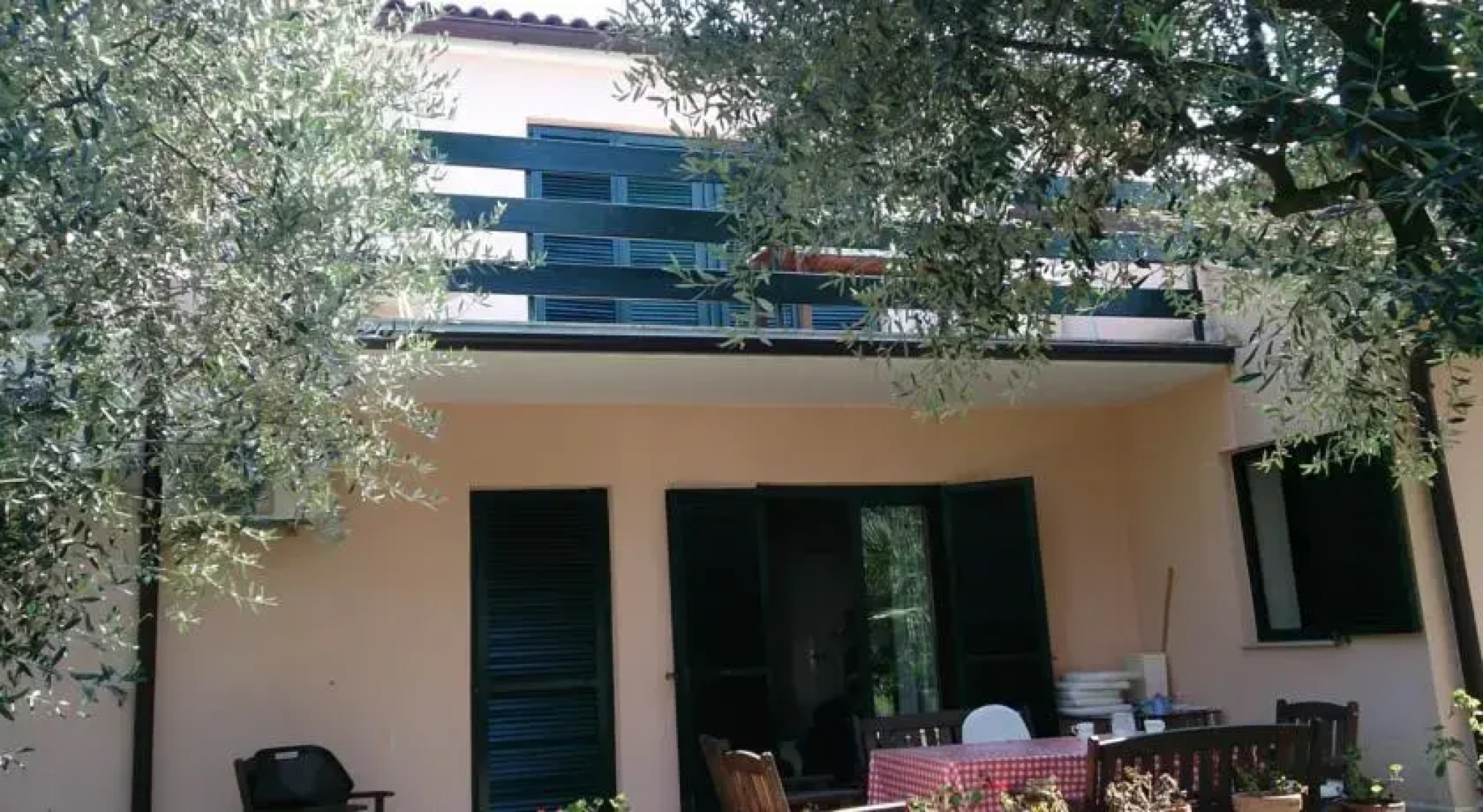 Low Buget Family Apartments