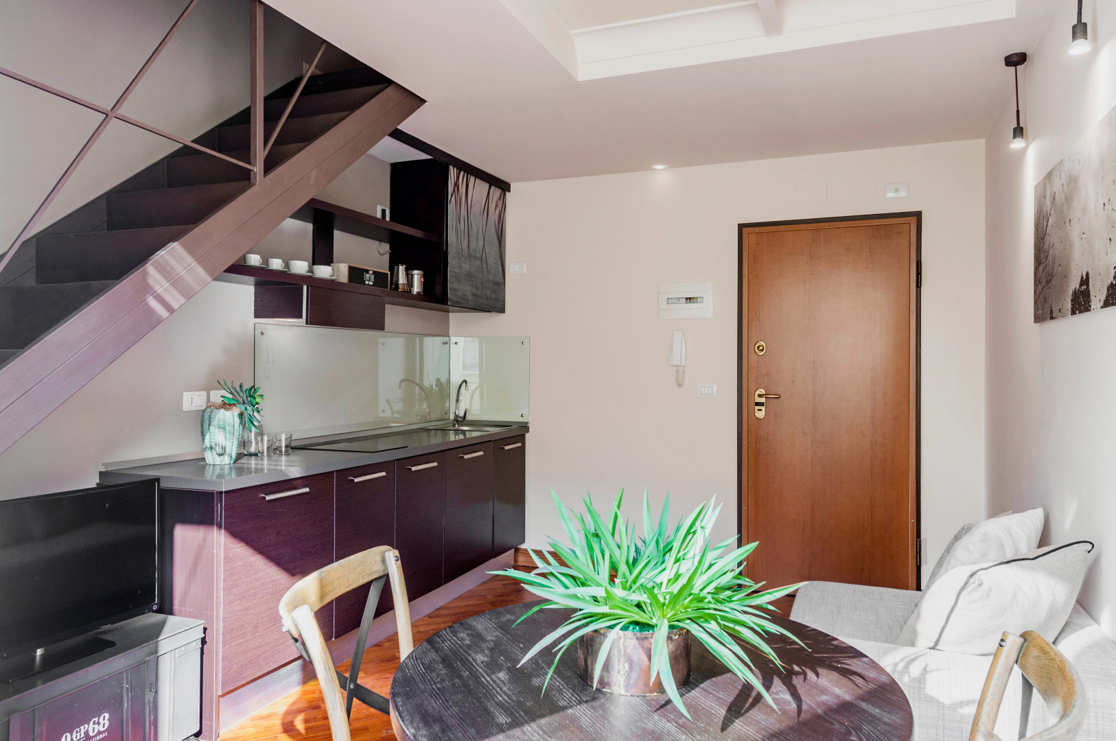 Ferrini Home Residence 150