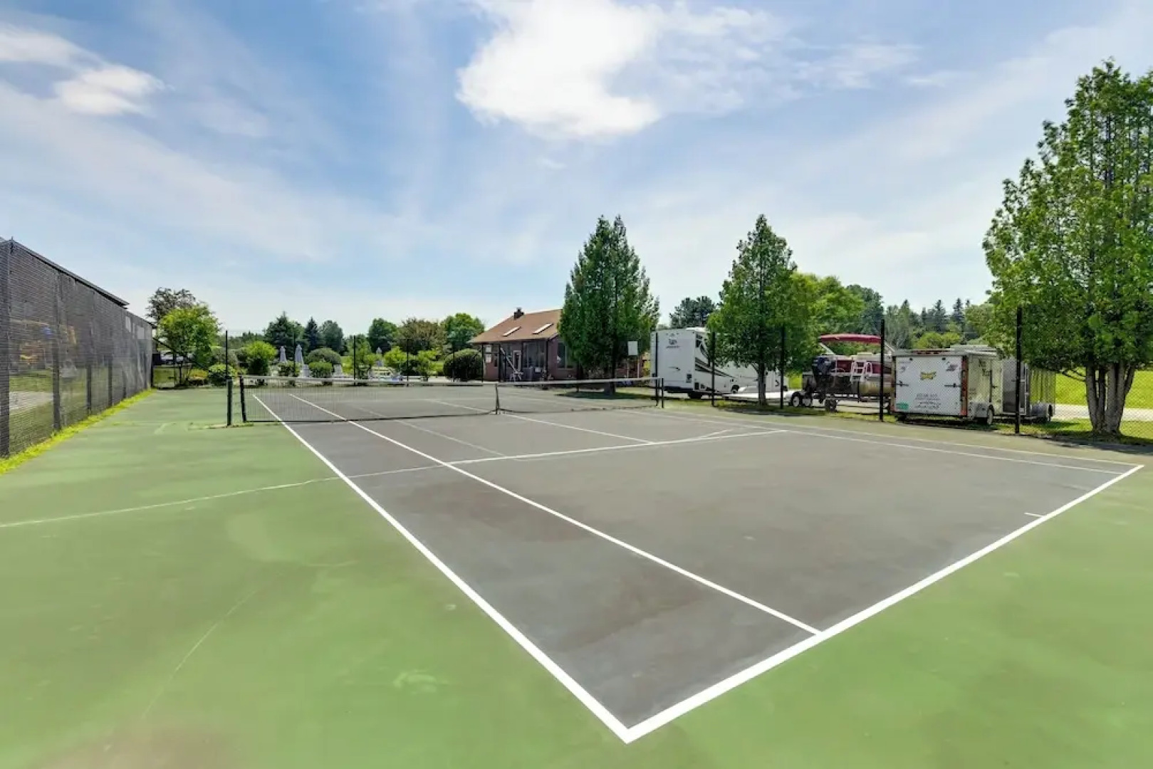 Lake Memphremagog Access: Newport Condo w/ Balcony