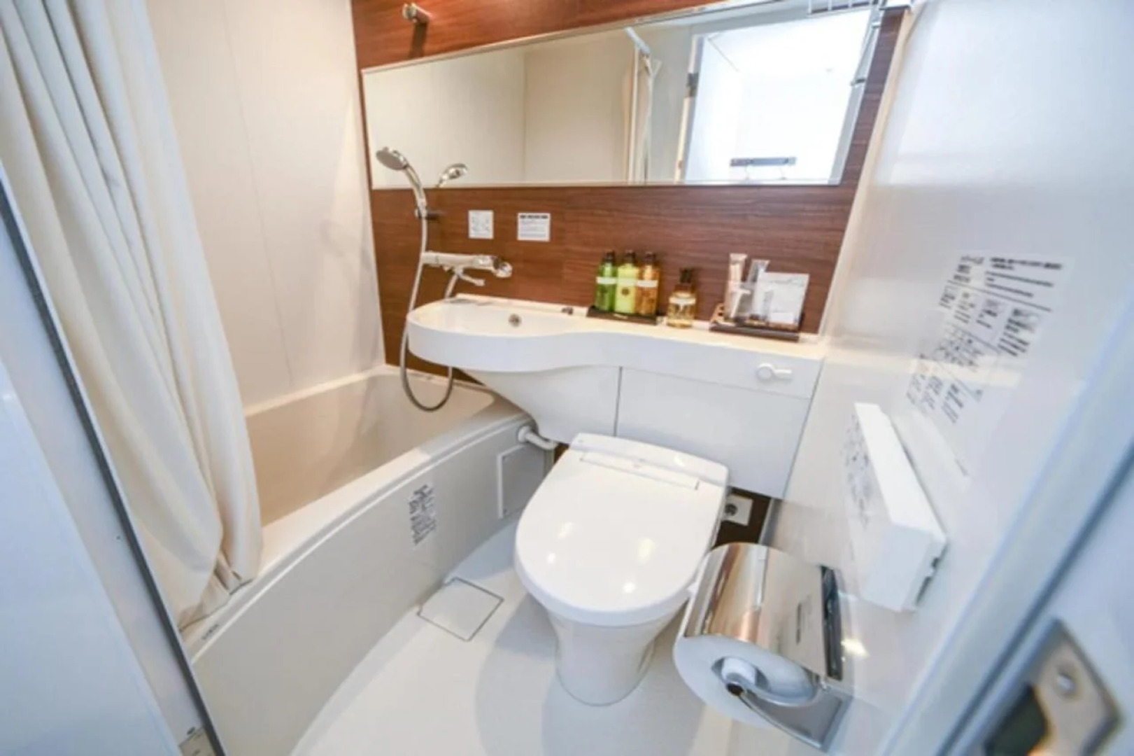 HOTEL LiVEMAX Nihonbashi Koamicho