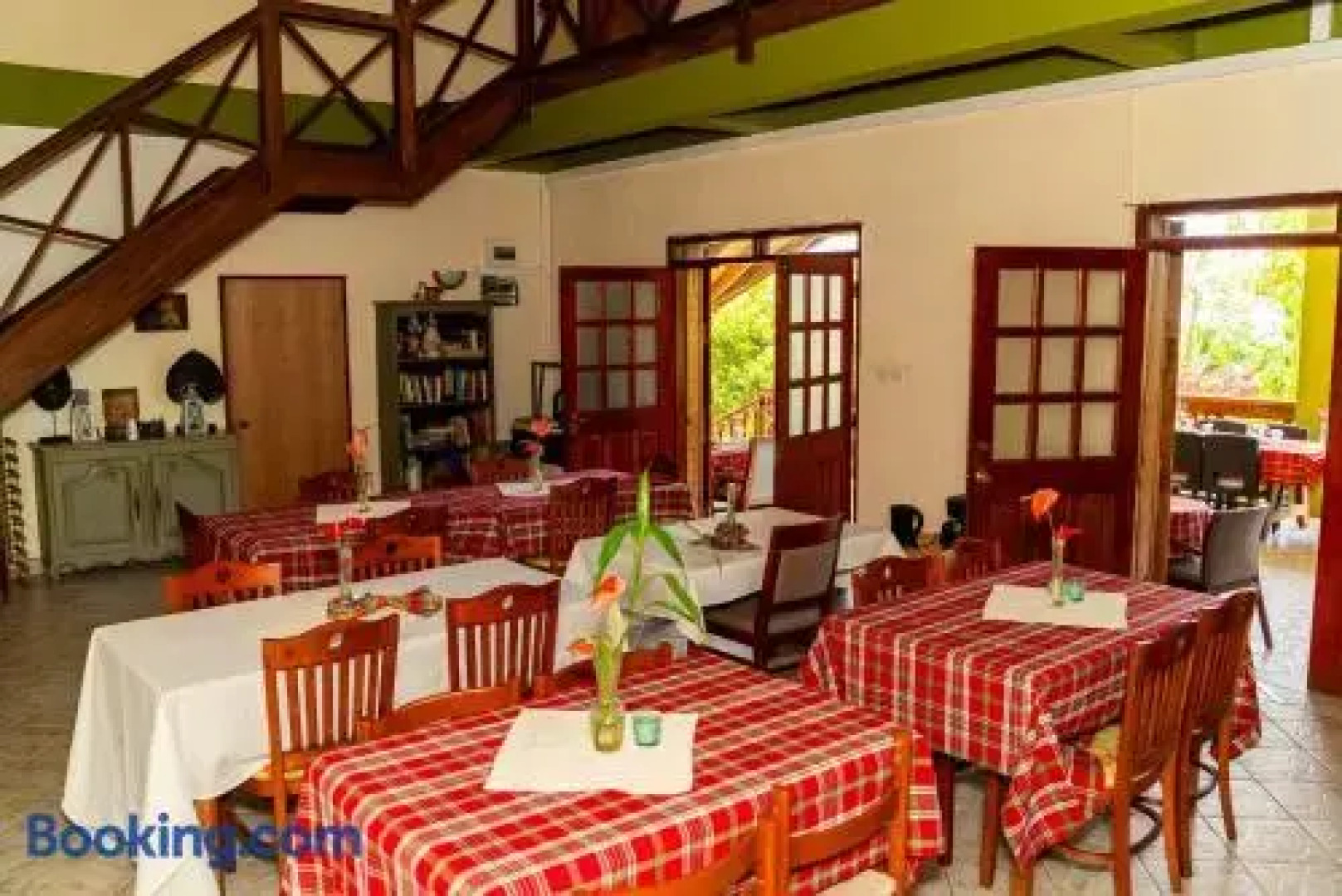 Roxys Mountain Lodge