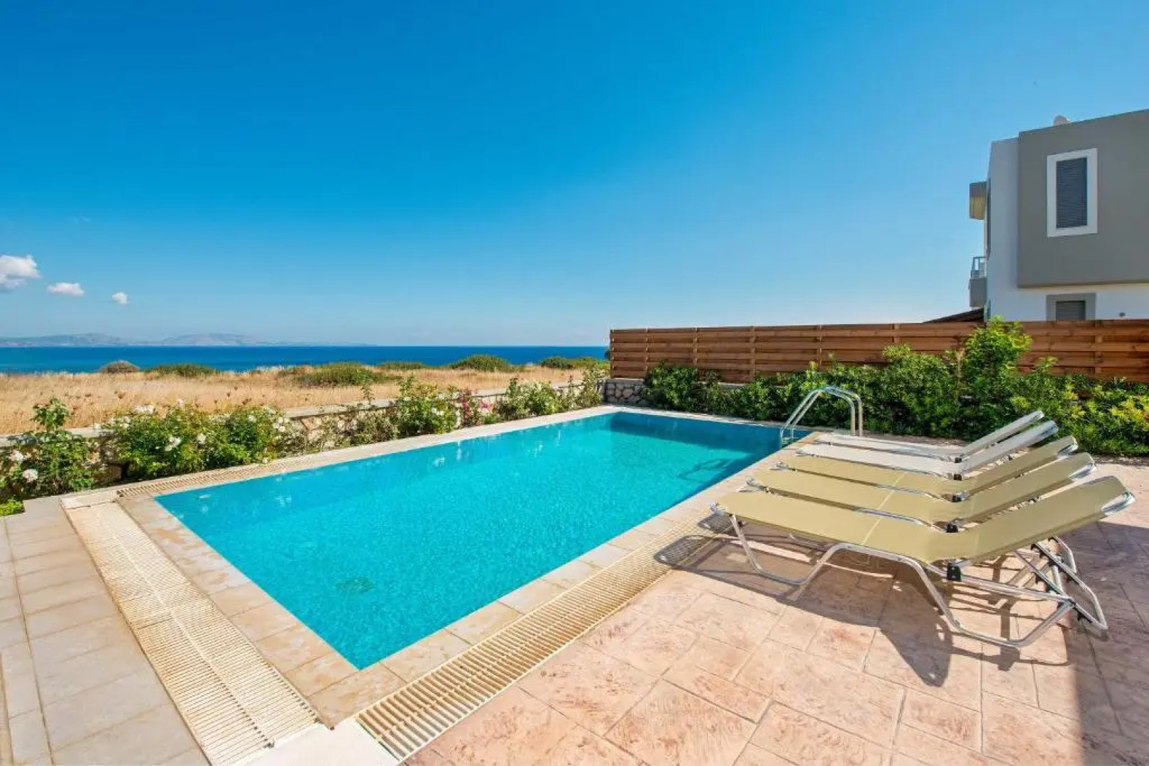 Olga Luxury Beach Front Villas