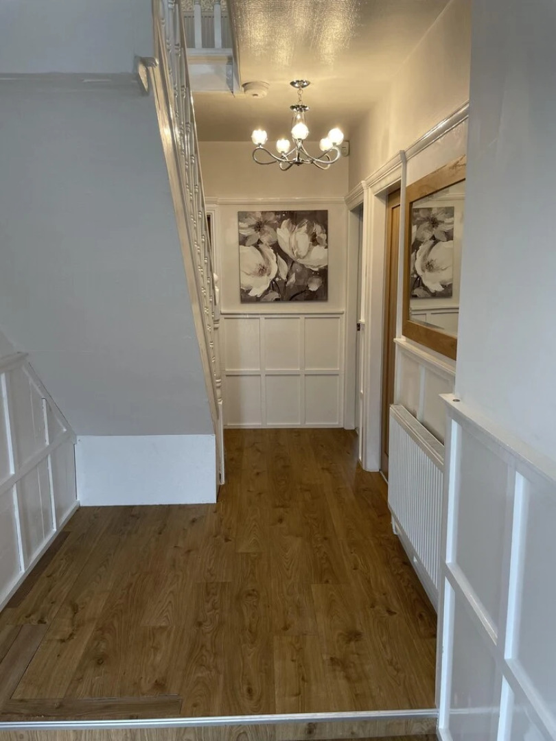 Beautiful 5-bed House in Walsall