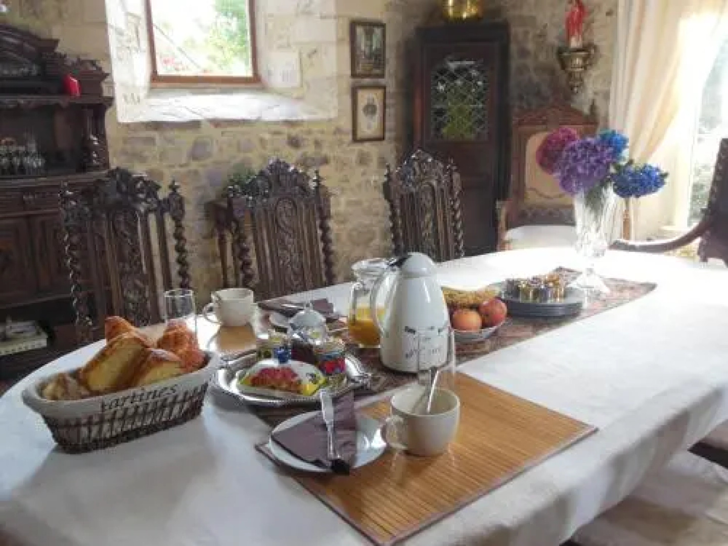 Prieure St Pierre de La Luthumiere