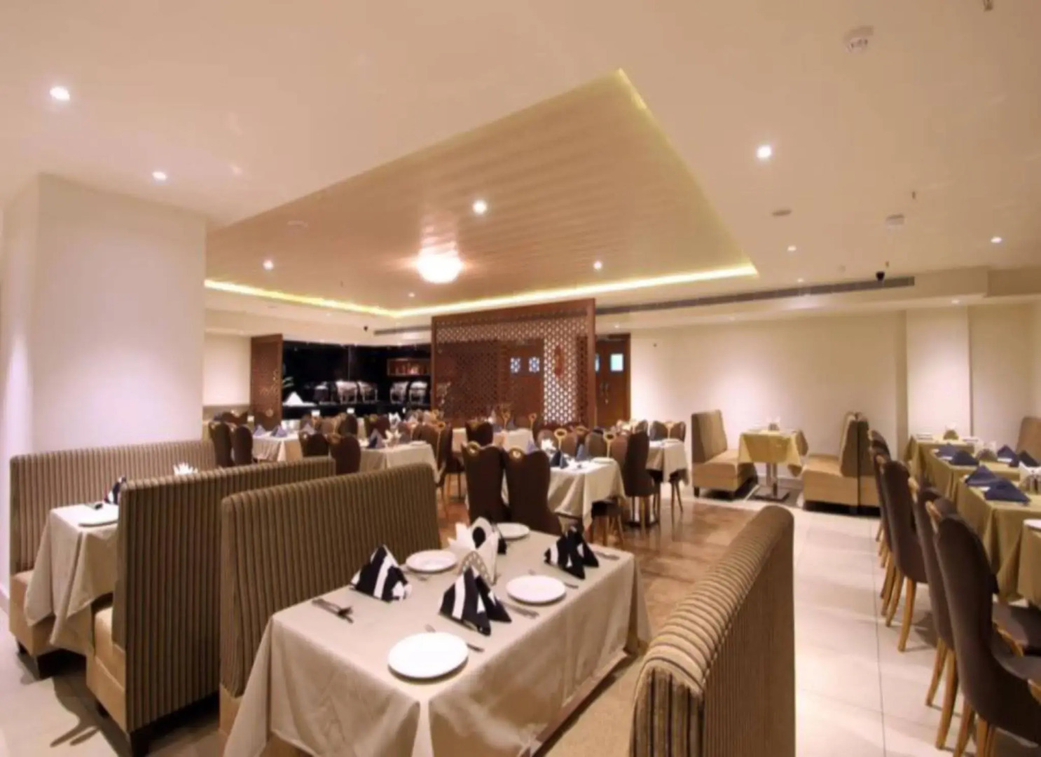 Hotel Hyderabad Grand