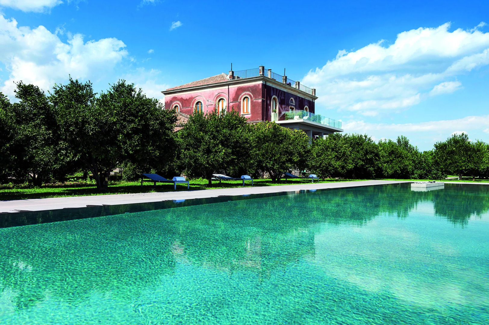 Zash Country Boutique Hotel