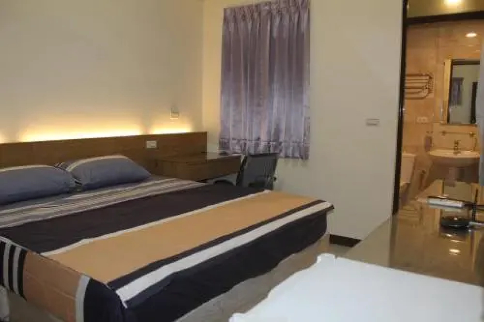 Emerald diamond Building 2