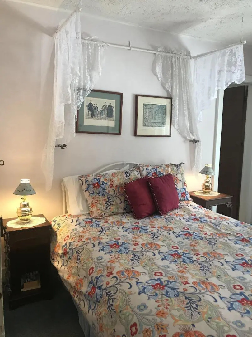 The Inn at Starlight Lake