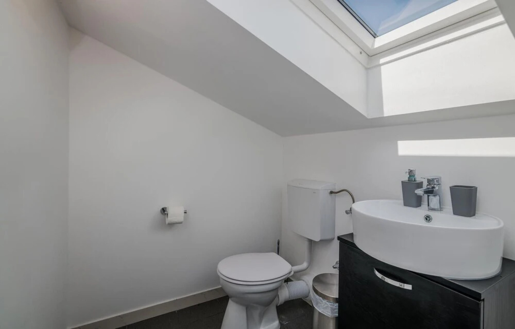 Beautiful Home in Brzac With Wifi and 2 Bedrooms