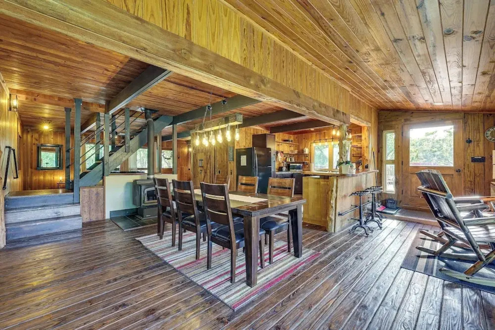 Eureka Springs Rental Cabin 8 Mi to Downtown!