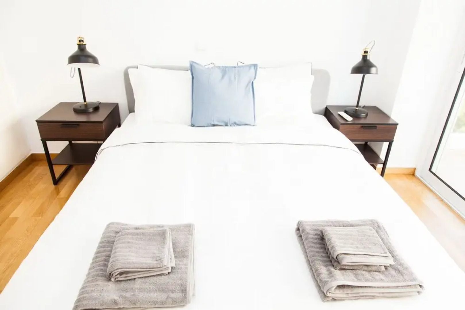 Cozy and Stylish APT 2BR in Rafina