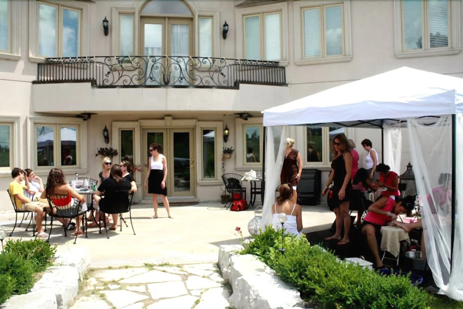 20 Bells Lake Bed & Breakfast