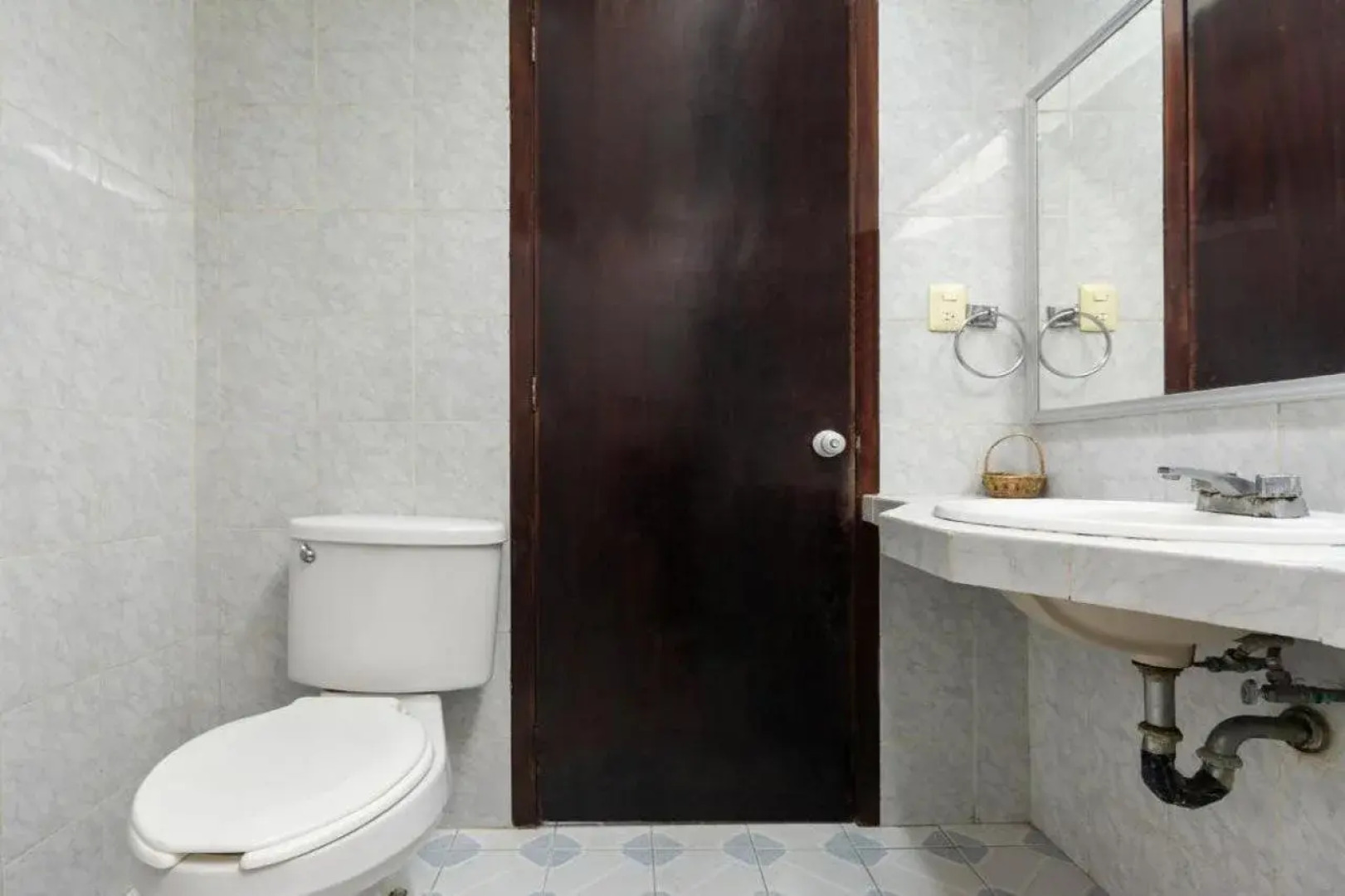 OYO Hotel Casa Blanca