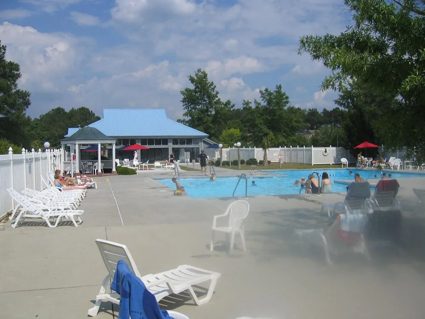 The Hurricane Resort-restaurant & Guest Rooms