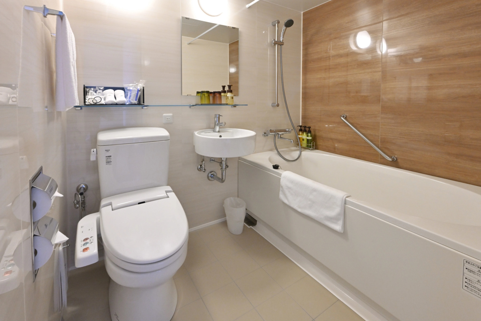 Oriental Suites Airport Osaka Rinku