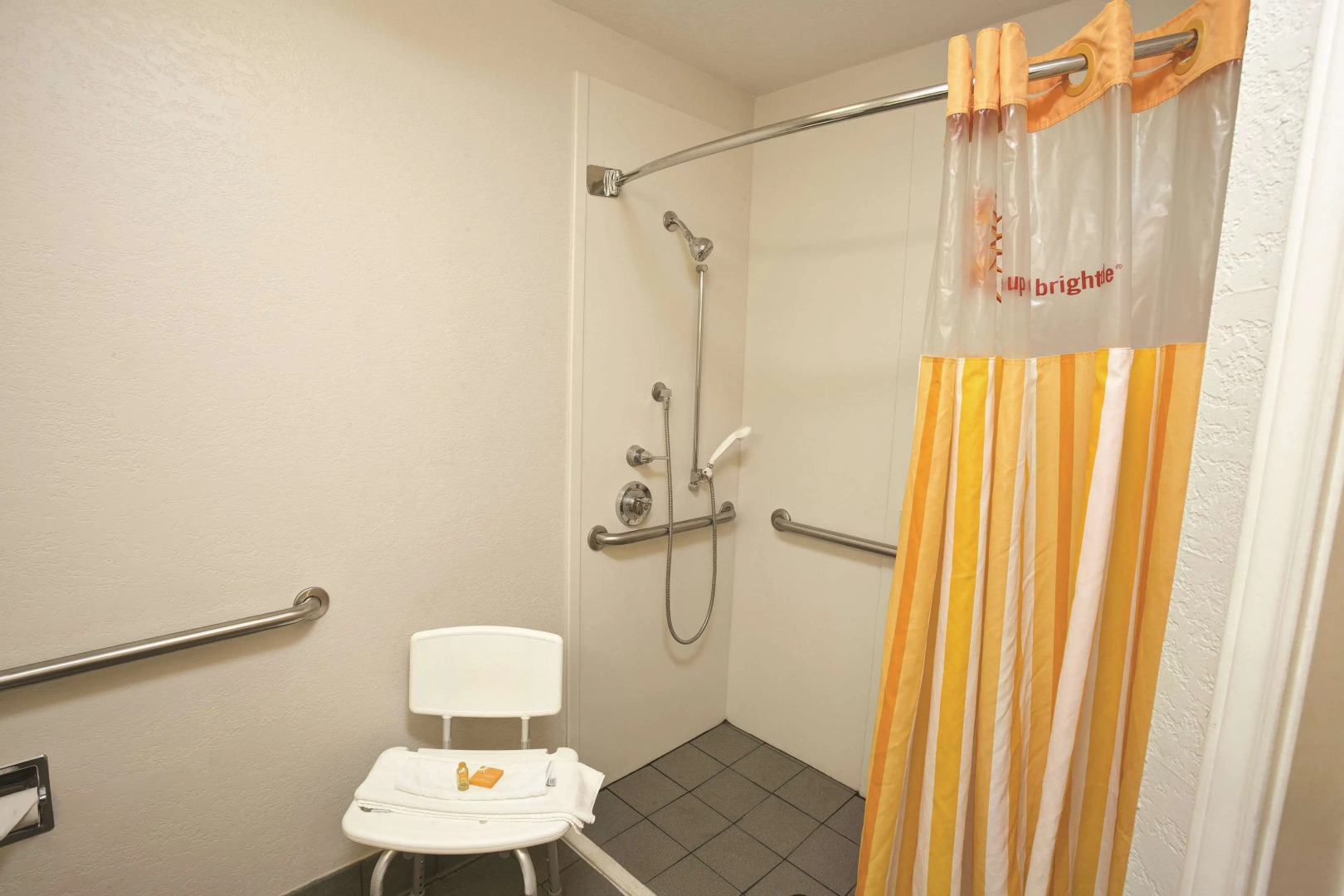 La Quinta Inn & Suites by Wyndham Birmingham Hoover