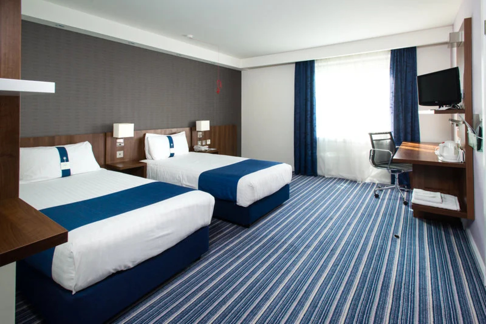 Holiday Inn Express Cambridge Duxford M11 Jct 10