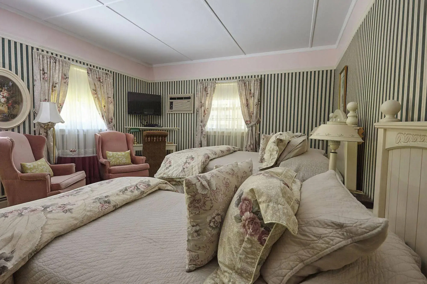 Victoria's Historic Inn