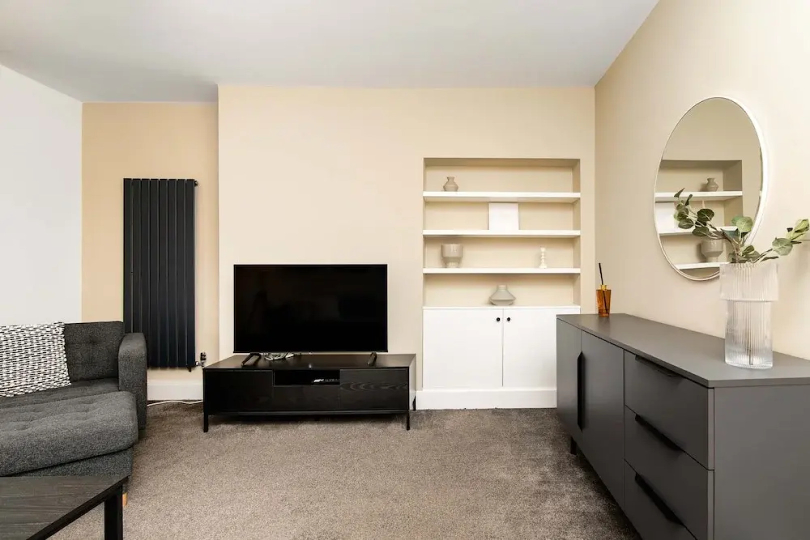 3 Bedroom House-free Parking