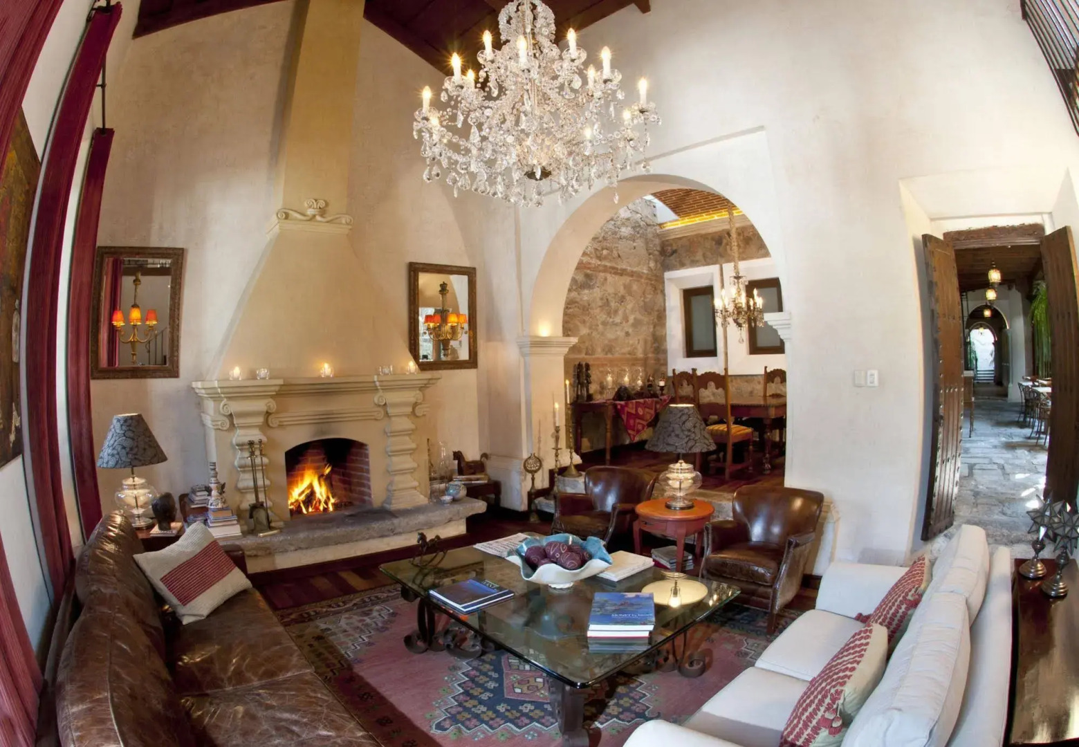 Pensativo House Hotel