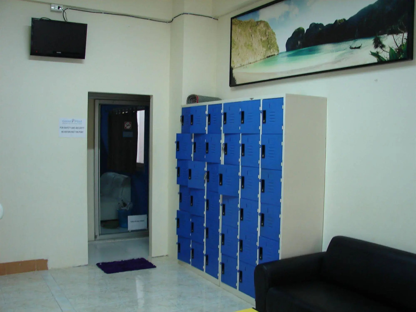 Center Point Dorm Room