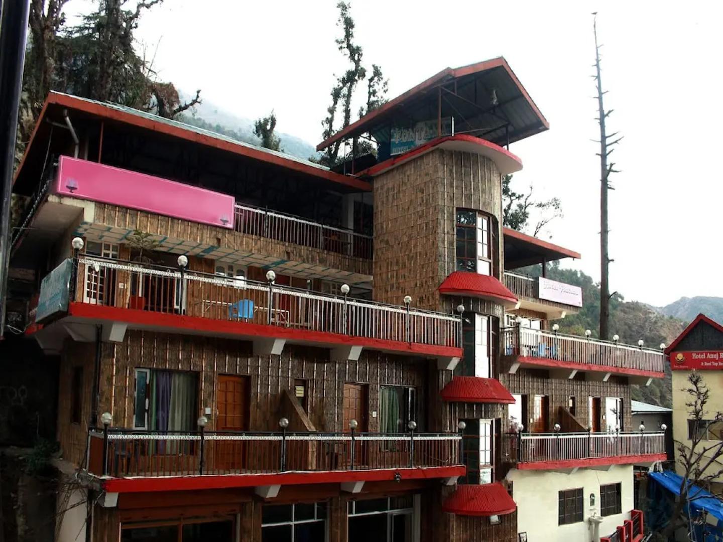 OYO 4629 Hotel Fontana