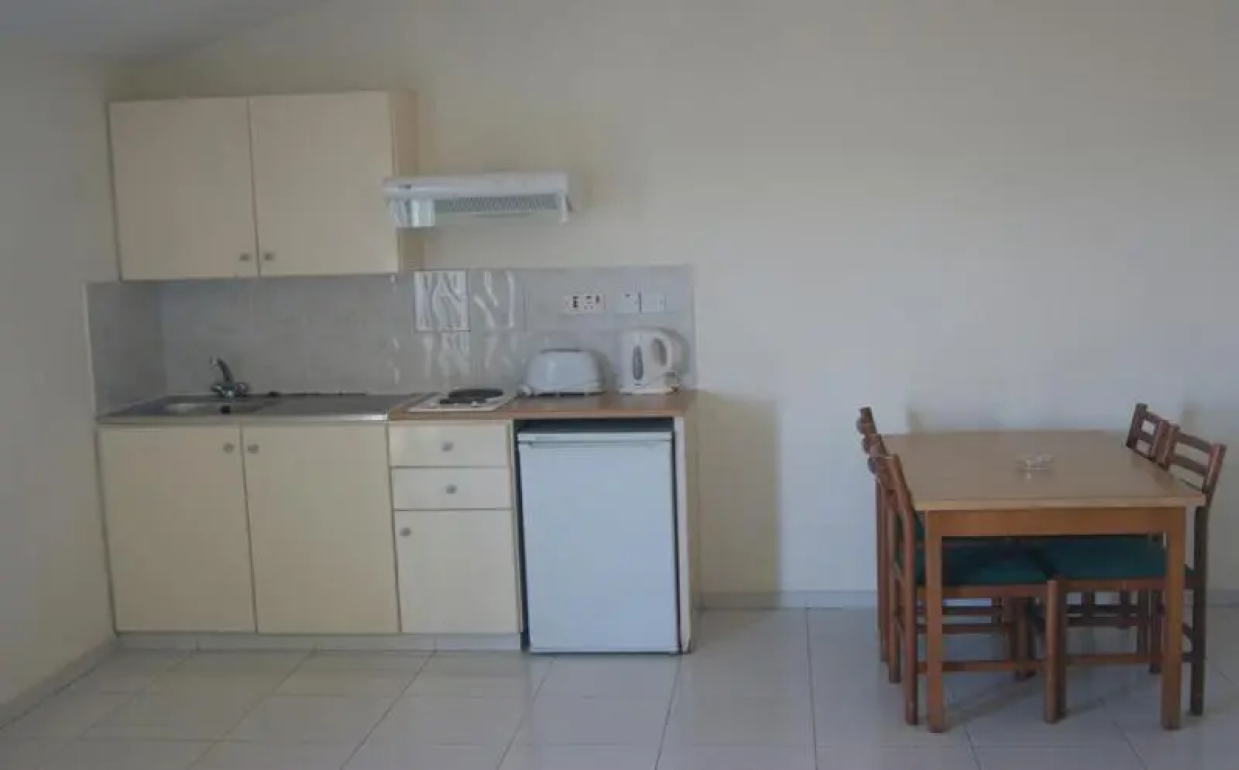 Mandalena Hotel Apts