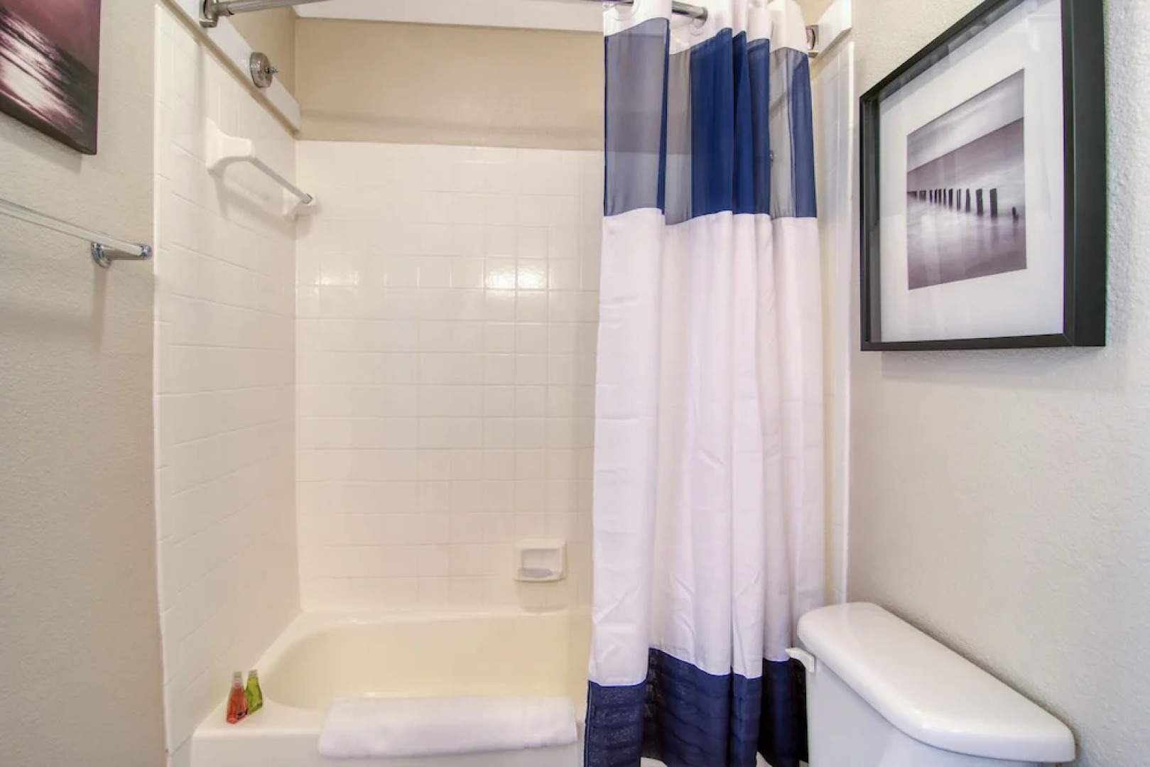 Surf Station MIBC204 - 2 Br Condo