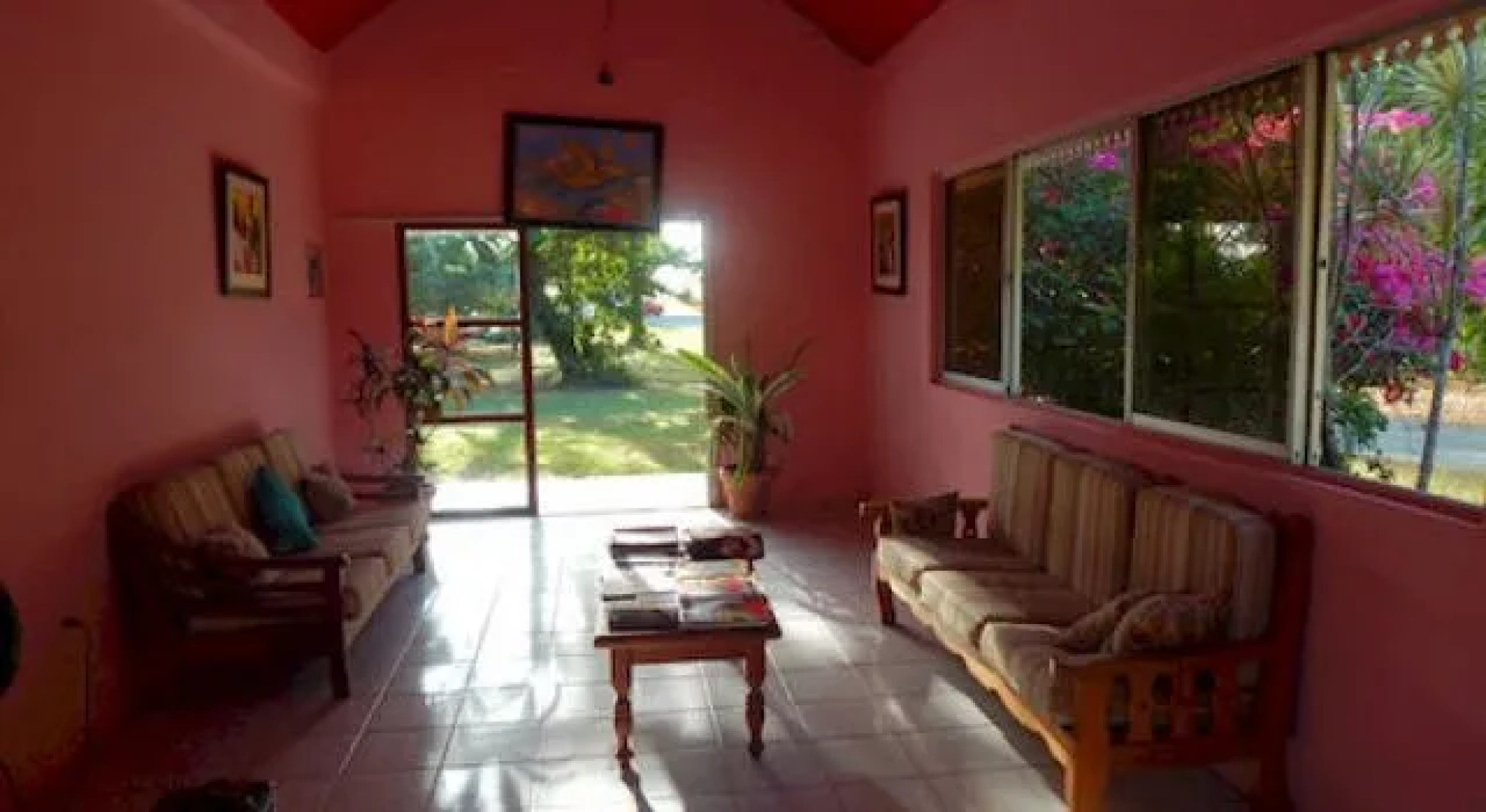 Canoe Bay Beach Resort