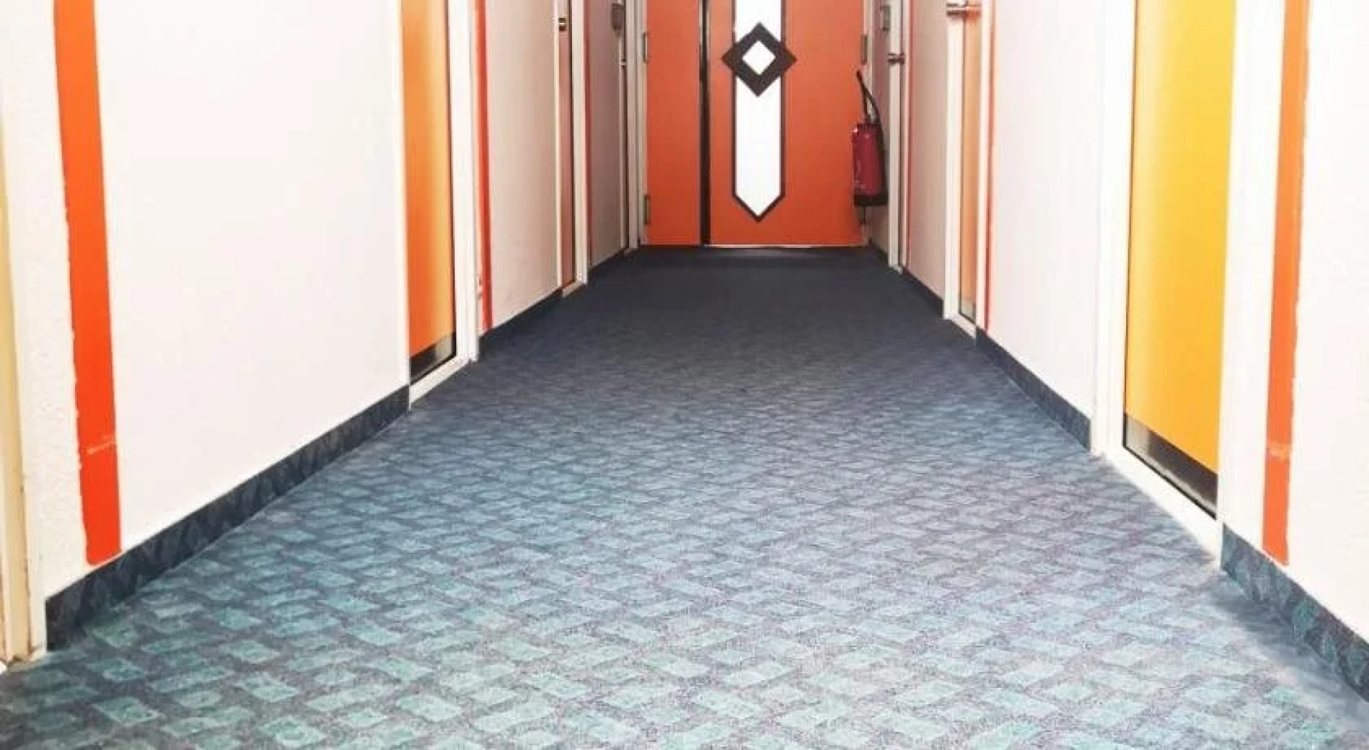 Lemon Hotel Chatellerault